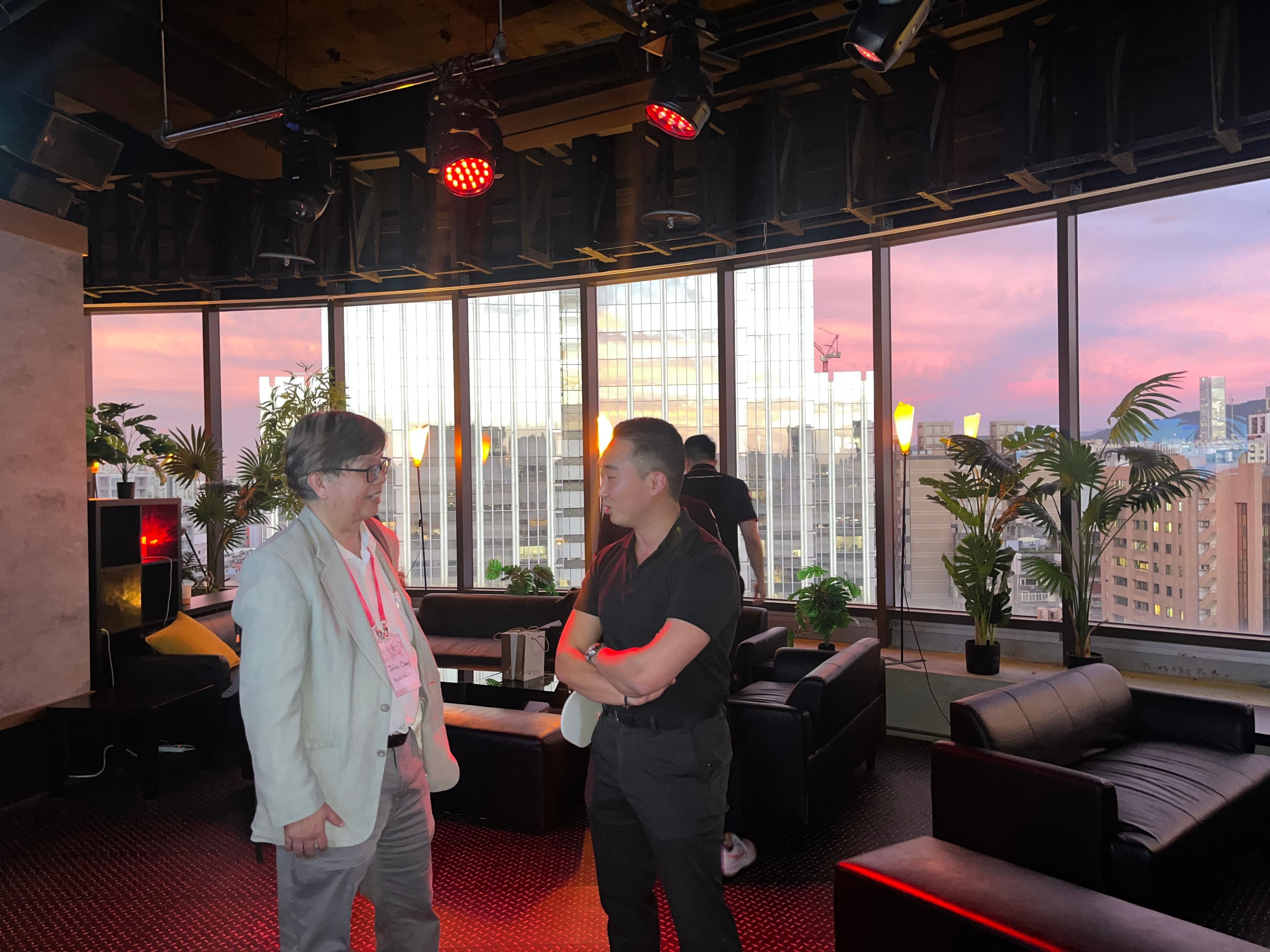 Klipy and Carta in Taipei. Klipy (Klipy AI), image 3 of 3.